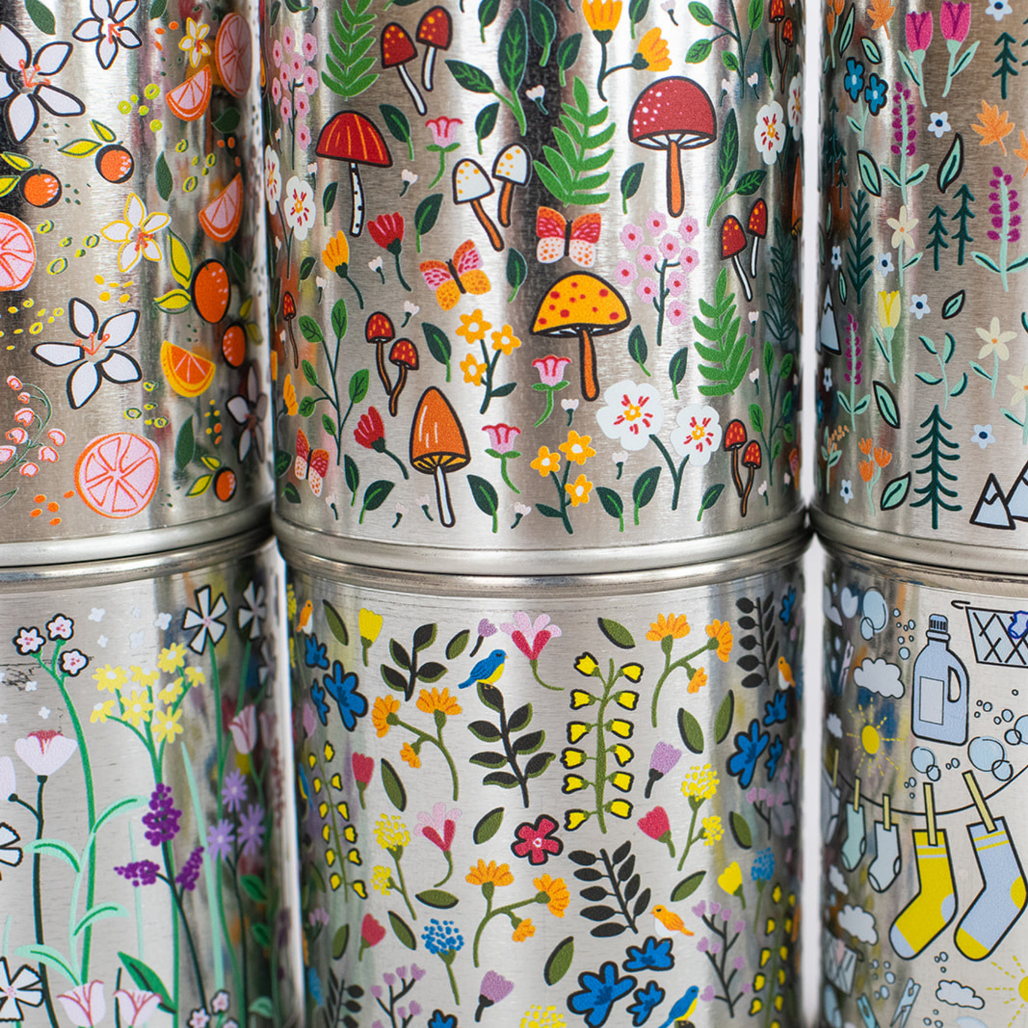 Lakehouse Paint Tin Candle